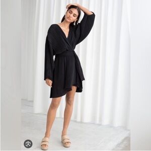 & other stories Black Plisse Pleated V-neck Dress